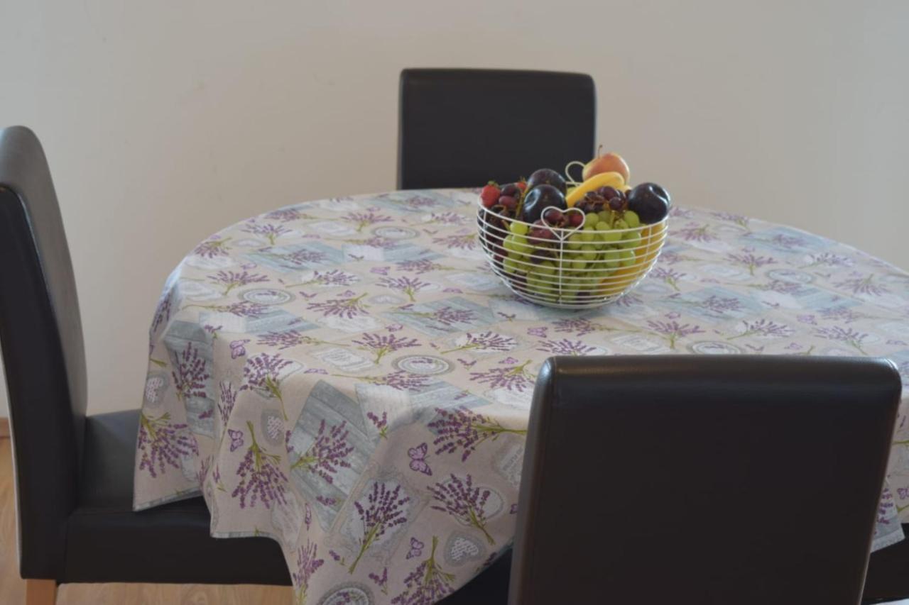 Apartments Marta Kaštel Novi Eksteriør billede