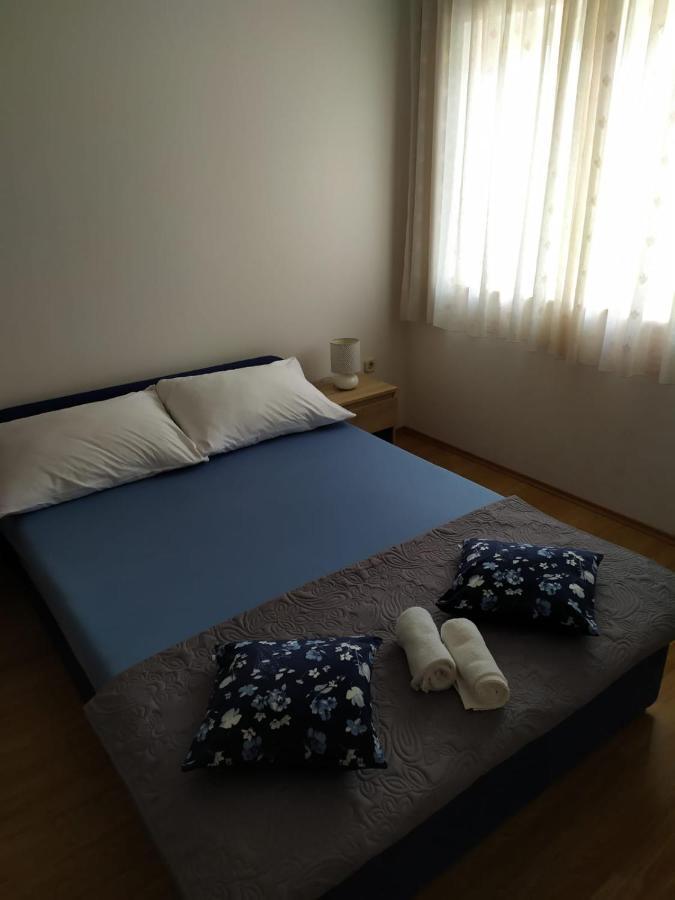 Apartments Marta Kaštel Novi Eksteriør billede