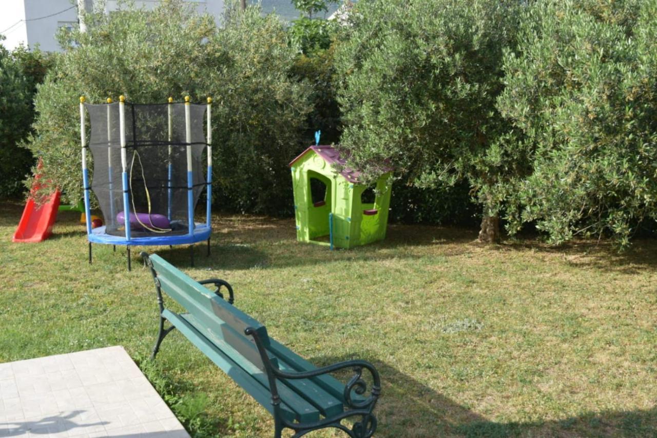 Apartments Marta Kaštel Novi Eksteriør billede