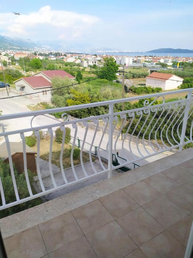 Apartments Marta Kaštel Novi Eksteriør billede