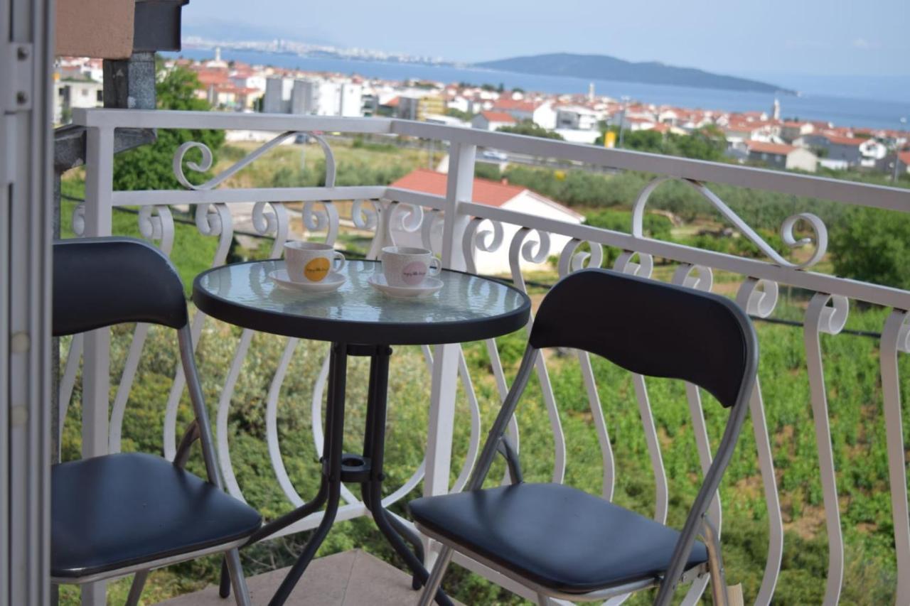 Apartments Marta Kaštel Novi Eksteriør billede