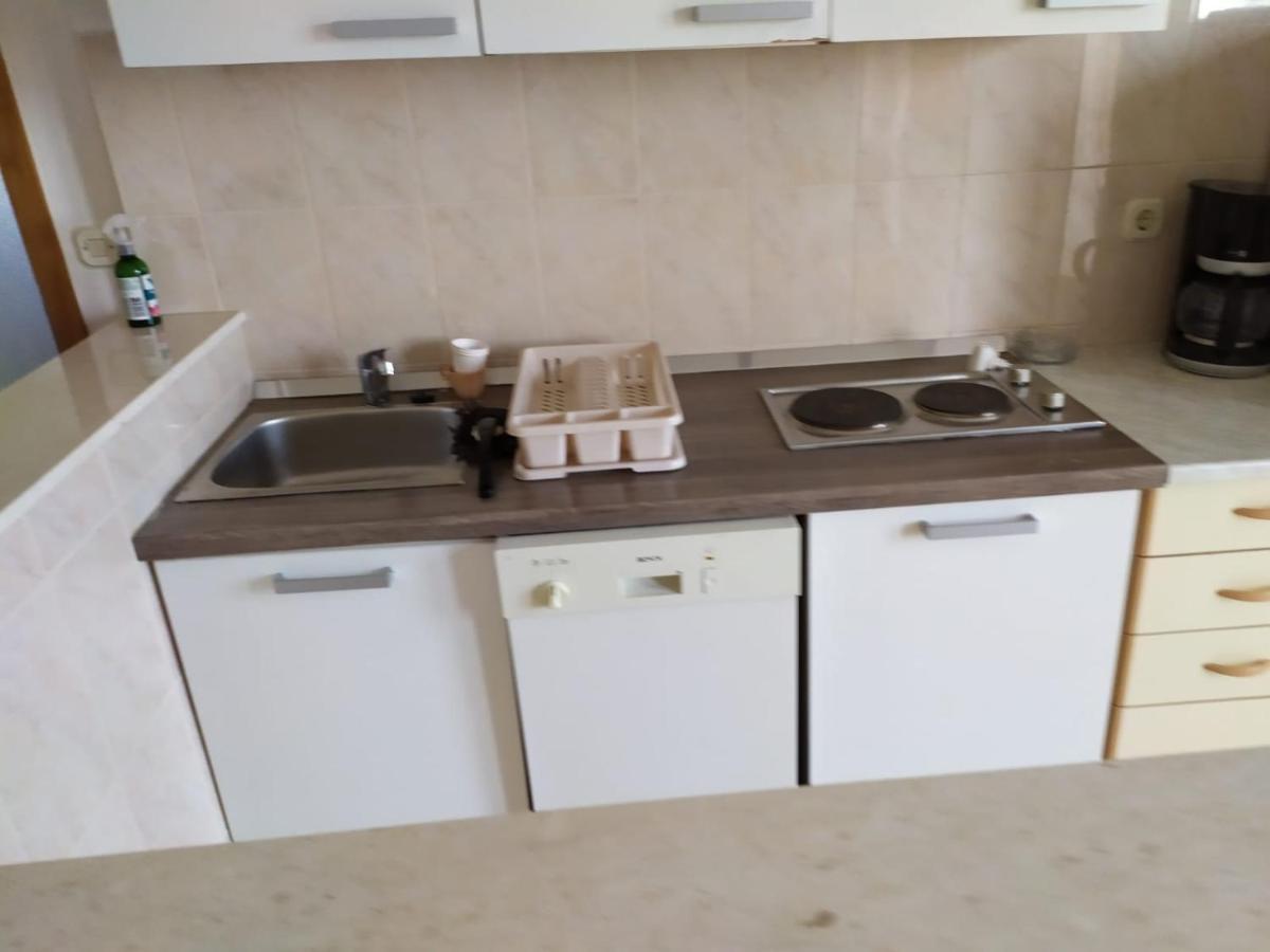 Apartments Marta Kaštel Novi Eksteriør billede