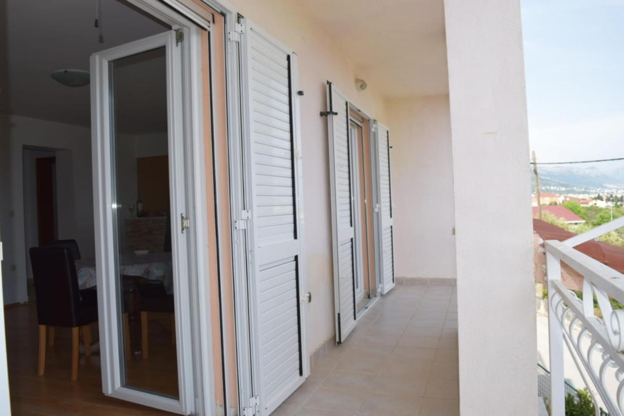 Apartments Marta Kaštel Novi Eksteriør billede